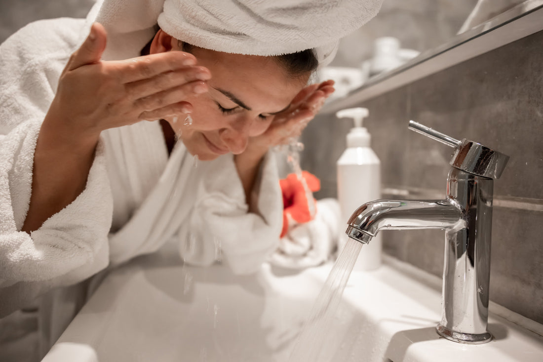 Gluta White Face Wash: Secret Of Bright And Glowing Skin
